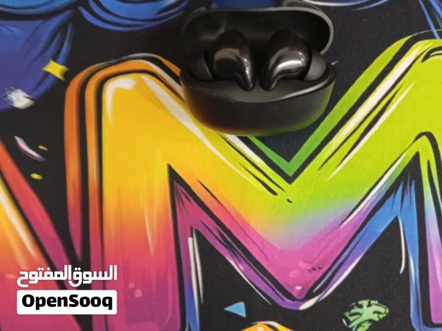 سماعه  جيده لا يوجد اي عطل داخلها