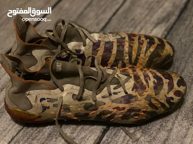 استارز adidas للبيع