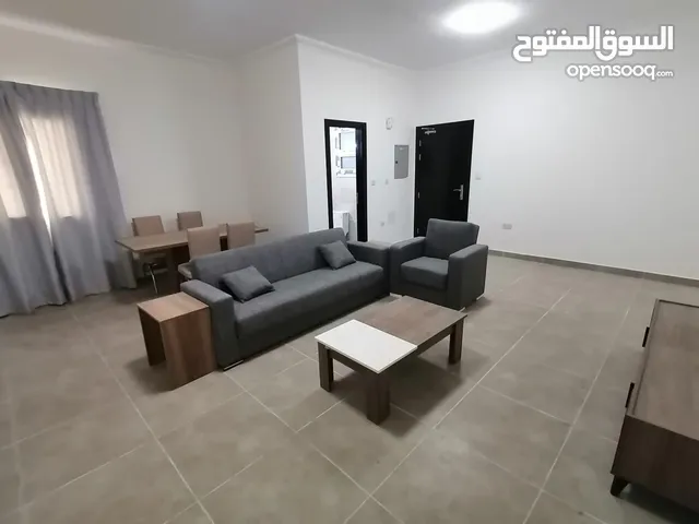 120m2 2 Bedrooms Apartments for Rent in Al Wakrah Other