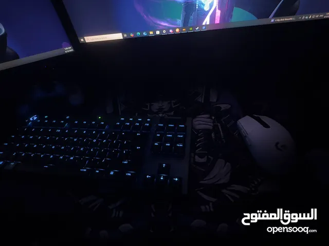 ستب كامل مع شاشتين و ماوس وكيبورد المواصفات مذكوره بالاعلان