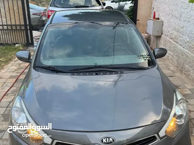 Used Kia Cerato in Amman