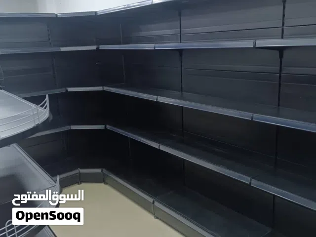 عده سوبرماركت كامله للبيع حديثه