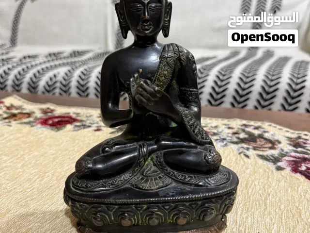 Metal Antique Statue (Negotiable)