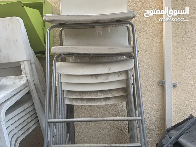 للبيع كراستي بلاستيك و حديد