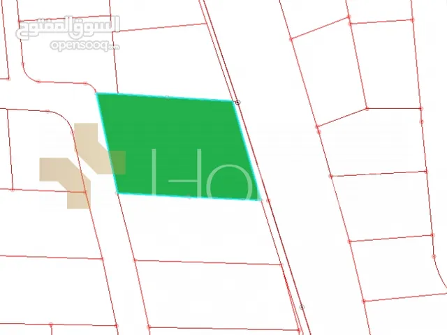ارض على شارعين تصلح لبناء مشروع اسكان بمنطقه حيوية للبيع عمان - شارع المدينة المنورة  بمساحة 2090 م