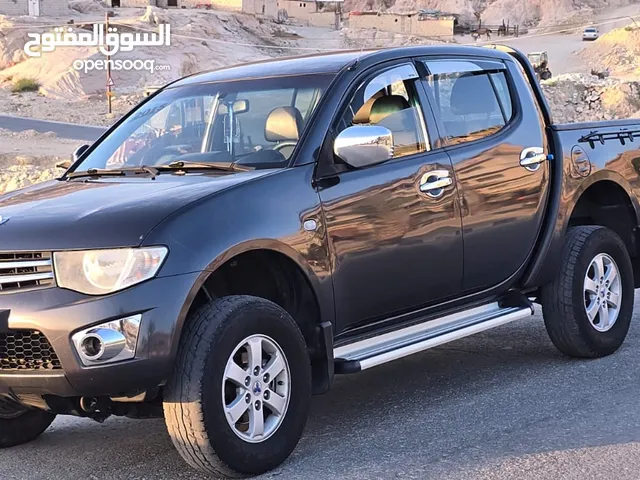 متسوبيشي L200 2015 عادي فحص كامل 7 جيد