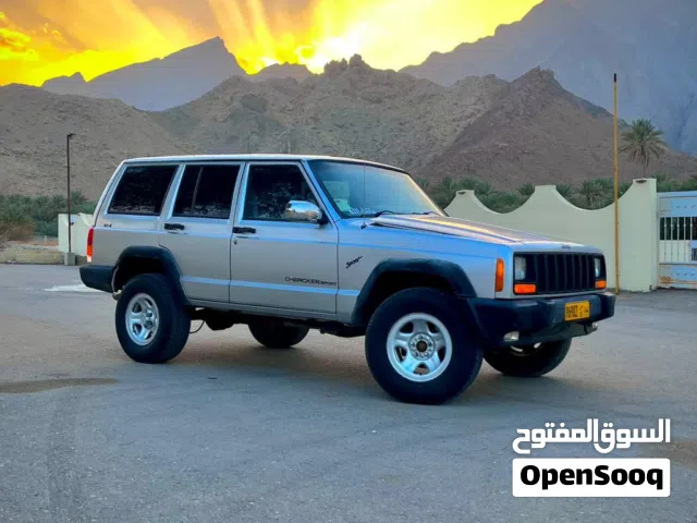 1999 جيب شيروكى Limited