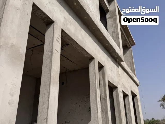 فيلا البيع في صحار الحظيرة على الشارع المحمودي