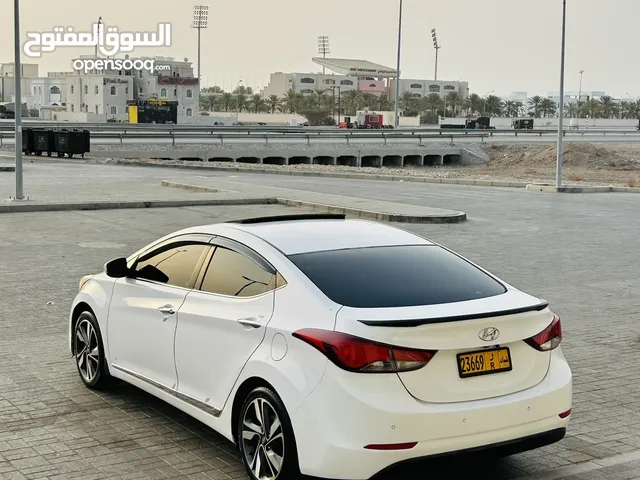 Hyundai elantra 2015 GLS full option GCC