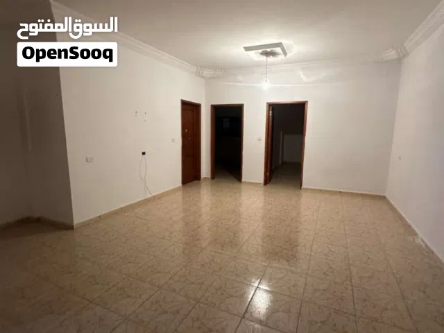 170 m2 3 Bedrooms Apartments for Rent in Tripoli Al-Hani