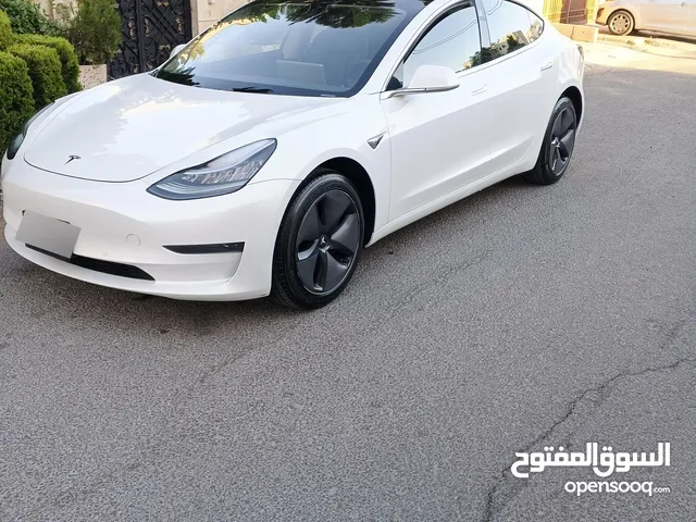 Tesla model 3 2020