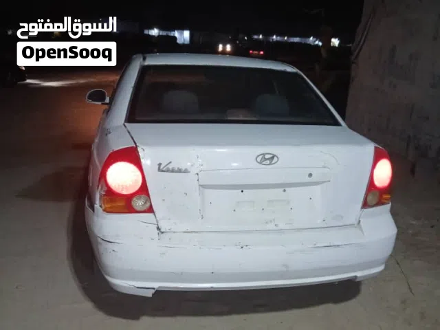 اتنين هونداي فيرنا عدسة للبيع تماتك