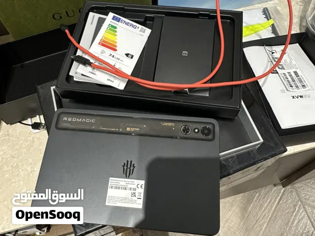 آيباد ريد ماجيك بكل ملحقاته مع اكسسوارات حق ببجي