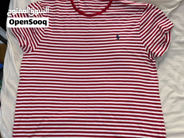 ملابس للبيع