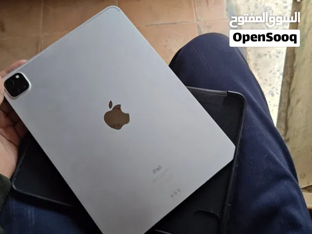 Apple iPad pro 3 128 GB in Sana'a