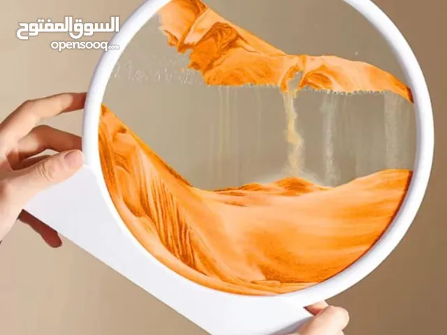 ساعة رملية مائية ثلاثية الأبعاد (3D) مصنوعة يدويًا بدقة وإتقان، لتمنحك مناظر طبيعية .