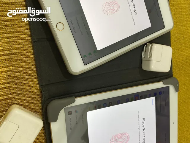 Apple iPad Mini 4 128 GB in Kuwait City