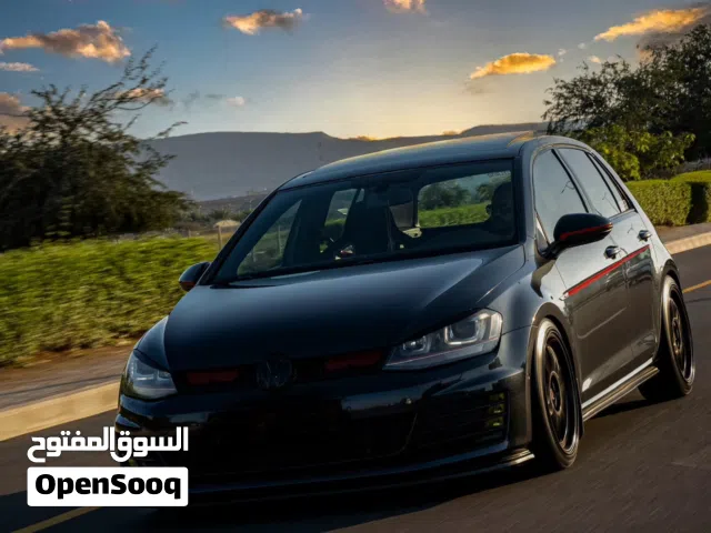 2015 فولكسفاغن جولف GTI Package 1