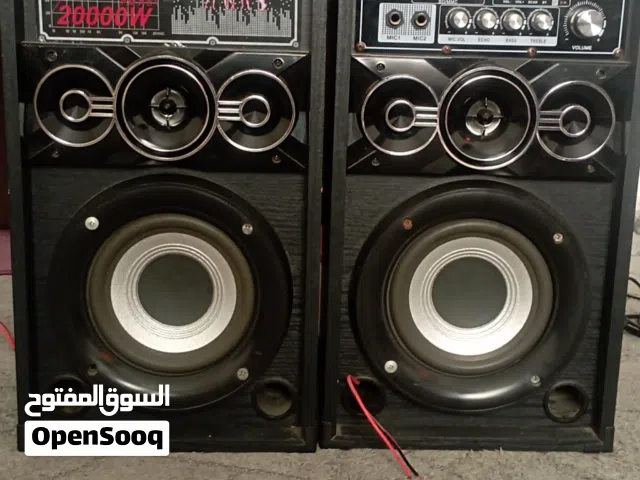 جوز سماعات مستعمل للبيع