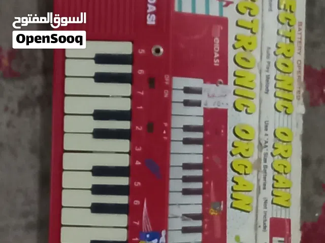 اله موسقيه قديمه