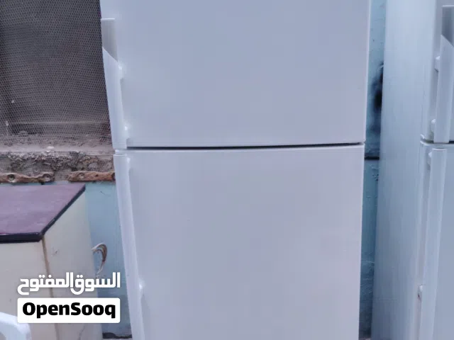 متوفر ثلاجه دايو18 قدم حجم متوسط بحاله جيده سعر مناسب ماركه دايو كوري معا التوصل التشغيل والكفاله