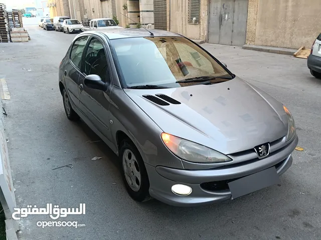 بيجو 206 2003 اوتوماتيك للبيع