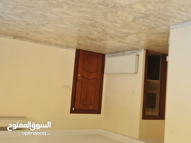 شقة للإيجار من المالك مباشرة في دير غبار