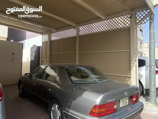Used Lexus LS in Al Ahmadi