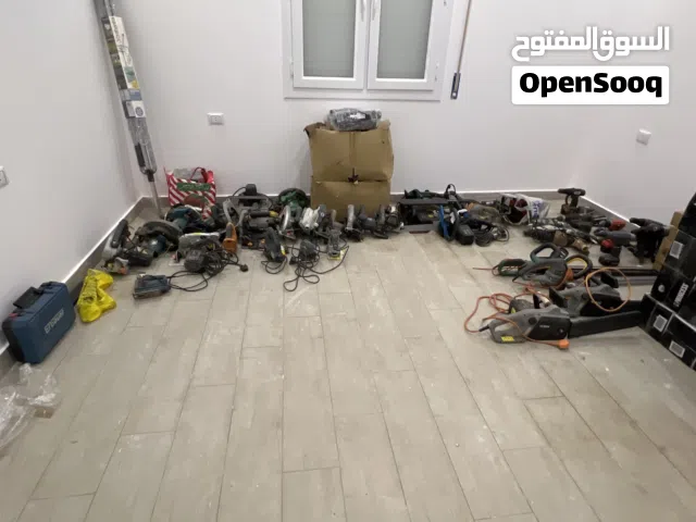 معدات أوروبيه مستعملة للبيع جملة وقطاعي