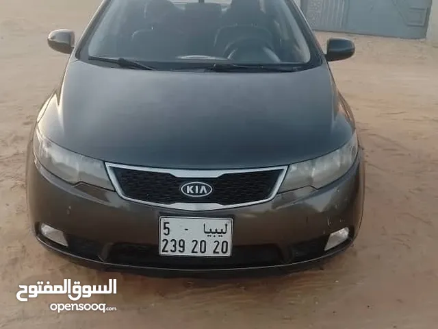 Used Kia Cerato in Tripoli