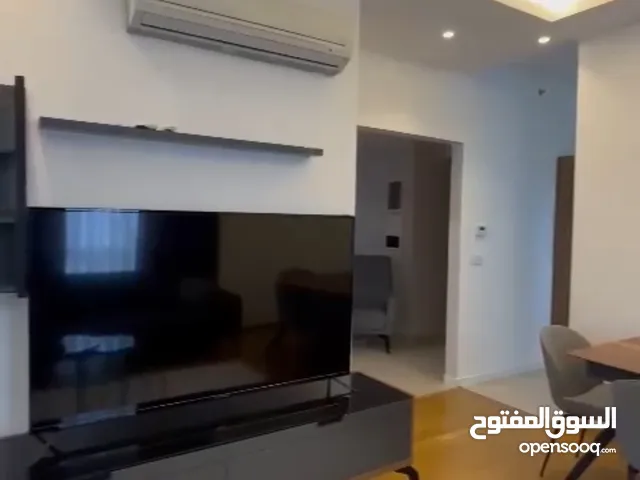 شقة فندقية للايجار السنوي اطلالة بحيرة بالكامل في مجمع الاكبتي مول اثاث راقي جدا