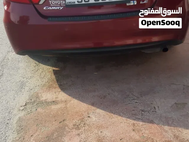 2017 تويوتا كامري LE