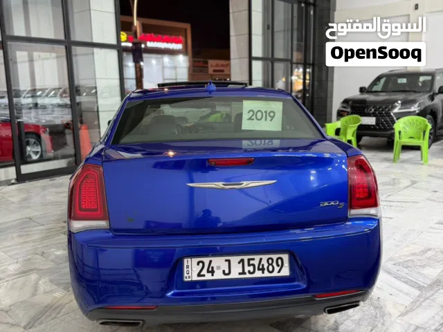 2019 كرايسلر 300 300S V6