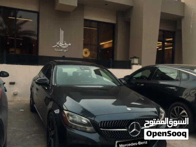 2016 مرسيدس بنز الفئة-C C 300
