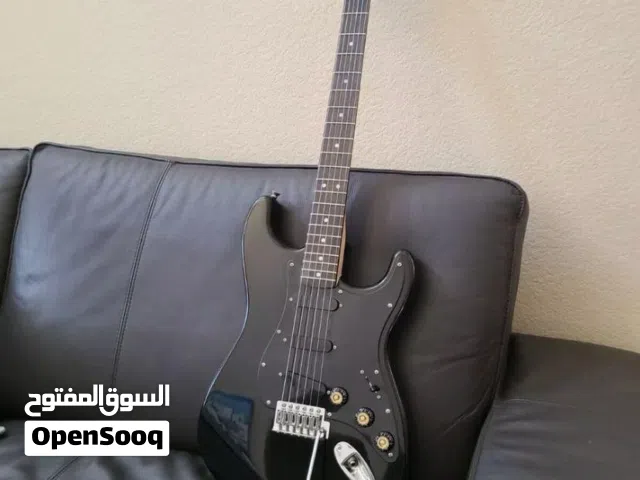 قيتار كهربائي جديد
