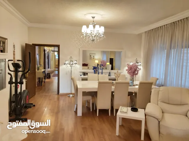 172m2 3 Bedrooms Apartments for Sale in Amman Um El Summaq