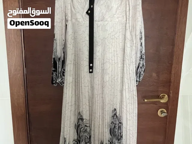 فستان سهرة