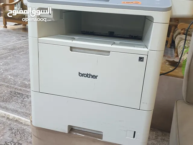 طابعه جديده استعمال جدا نضيف