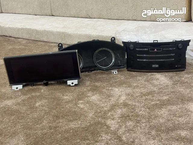 طبلون مع شاشة لكزس lx570 موديل 2021