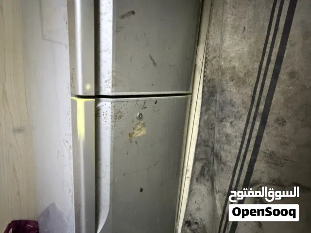 براد للبيع حجمه وسط