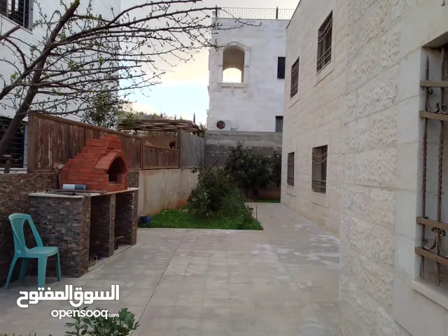 500 m2 4 Bedrooms Villa for Sale in Amman Badr Jdedeh