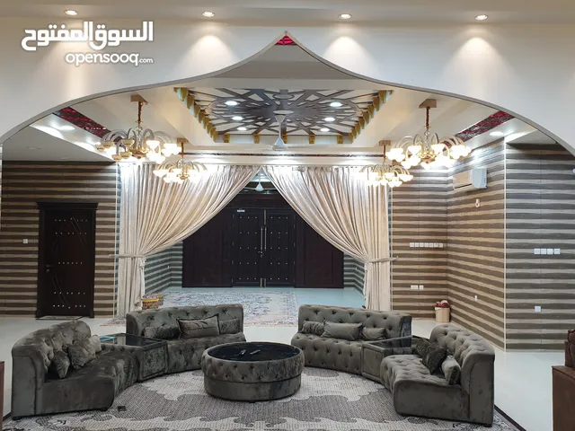 1000 m2 More than 6 bedrooms Villa for Sale in Muscat Wadi Al Kabir