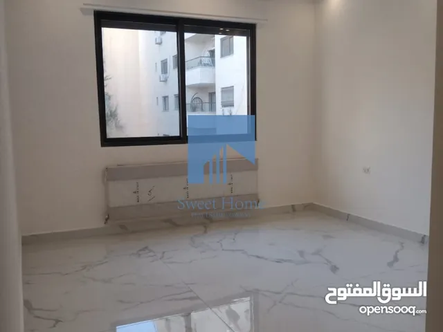 195 m2 3 Bedrooms Apartments for Sale in Amman Al Rabiah
