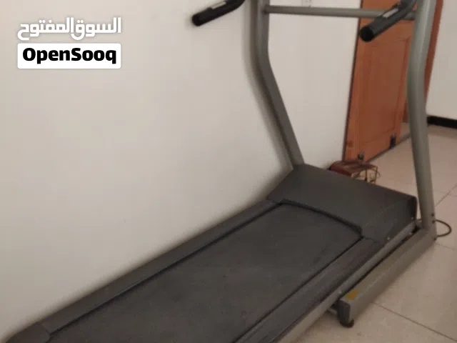 سير كهربائي نظيف مستعمل