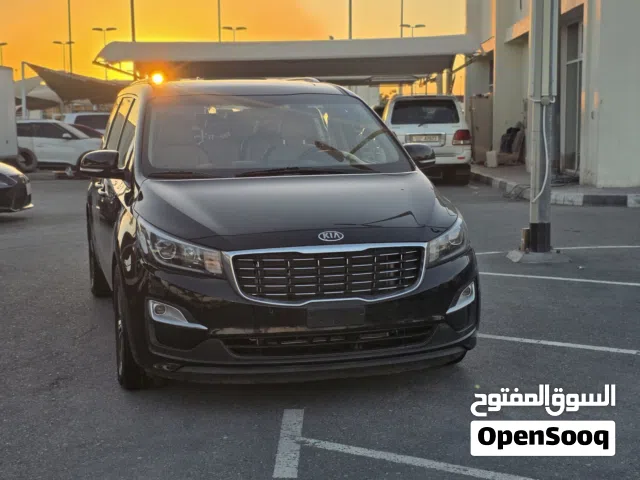 2020 Kia Carnival LX