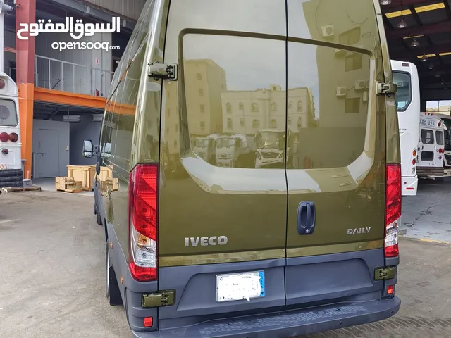 فإن ايفيكو 2023 جديد مخزن