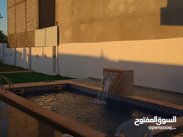 3 Bedrooms Chalet for Rent in Tripoli Al-Baesh