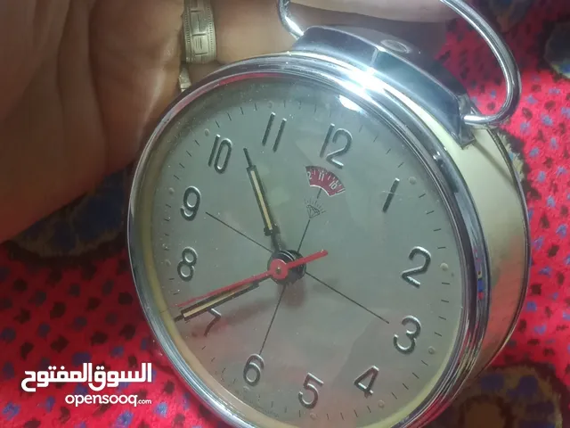 لهوات التحف النادره جدا منبه ملو قديم بحالة ممتازه وارد العراق شغال ممتاز وجرس ممتاز وشكل كلاسيك را