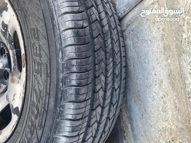 Farroad 16 Tyre & Rim in Al Jahra