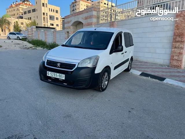 Used Peugeot Partner in Nablus